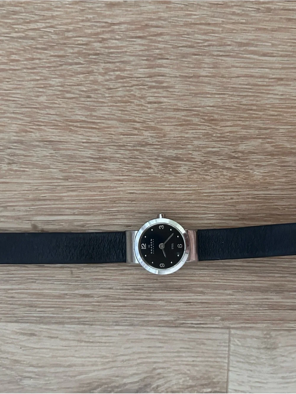 Skagen Denmark Steel Watch Black Leather Strap Silver Petite Round Minimalist